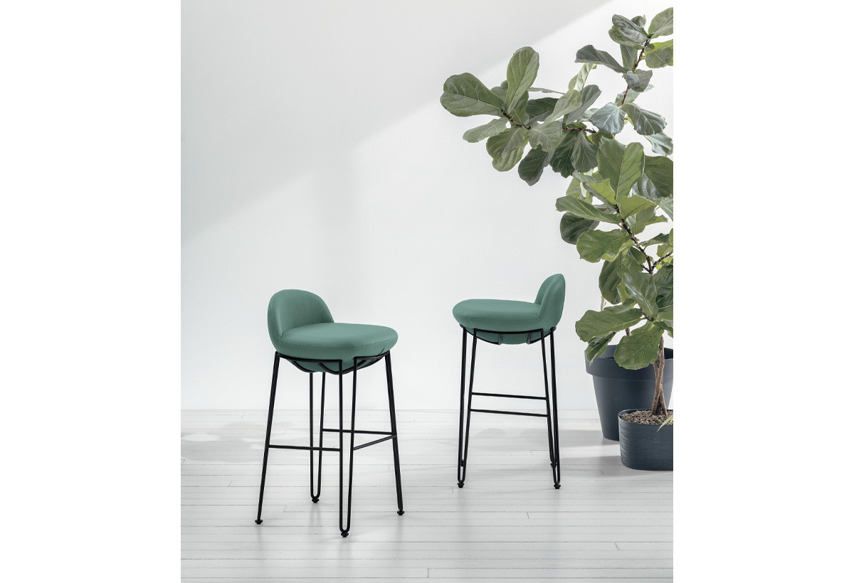 %D0%91%D0%90%D0%A0+%D0%A1%D0%A2%D0%9E%D0%9B+TARGET+POINT%2C+%D0%BC%D0%BE%D0%B4.+VOVO+PLUS